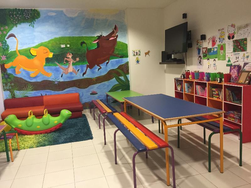 Hyatt Place Taghazout Bay Exterior photo The waiting room at the Children's Hospital of Saint-Pierre